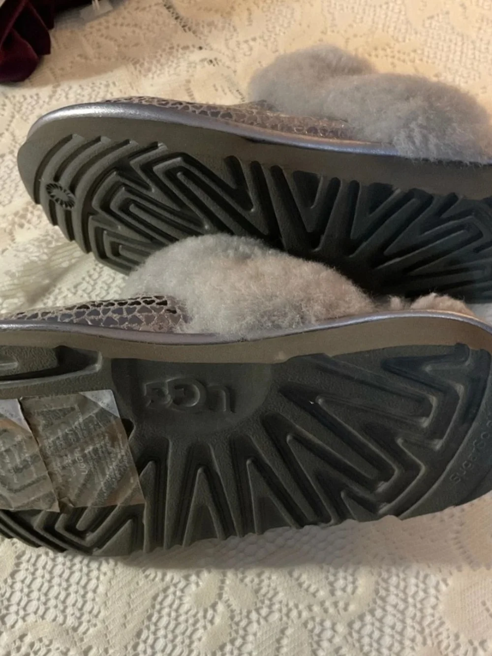 UGG Kids Iridescent Heart Mosaic Slip-On in Gray